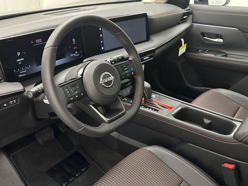 New 2026 Nissan Kicks SR w/ SR Premium Package AWD/4WD image 22