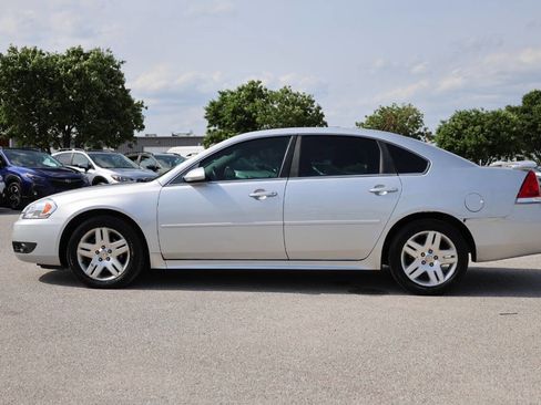 Used 2011 Chevrolet Impala LT w/ Luxury Edition Package FWD image 8