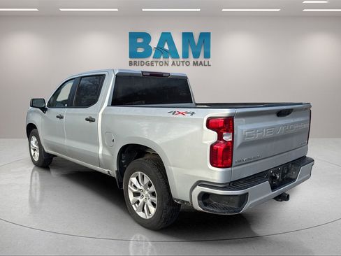 Used 2022 Chevrolet Silverado 1500 Custom image 5
