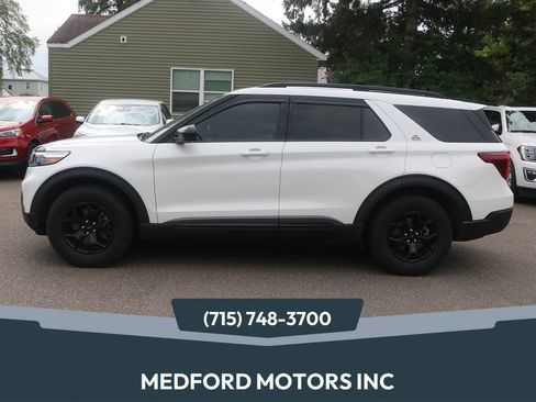 Used 2023 Ford Explorer Timberline w/ Timberline Technology Package AWD/4WD image 2