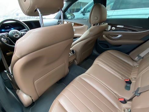 Used 2023 Mercedes-Benz E 450 4MATIC Sedan image 12
