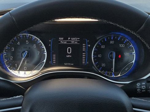 Used 2023 Chrysler Voyager LX FWD image 29