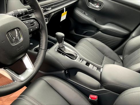 New 2026 Honda HR-V EX-L image 14