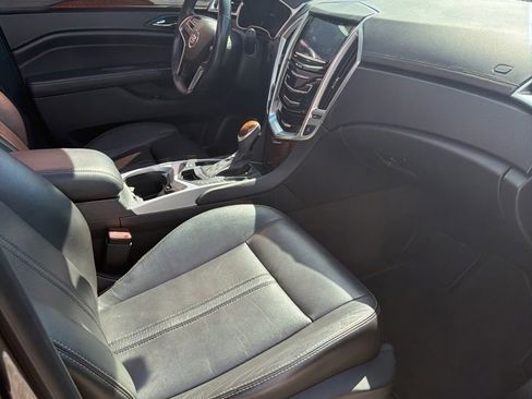 Used 2016 Cadillac SRX Luxury FWD image 15