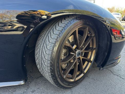 Used 2006 Chevrolet Corvette Coupe w/ Performance Package image 35