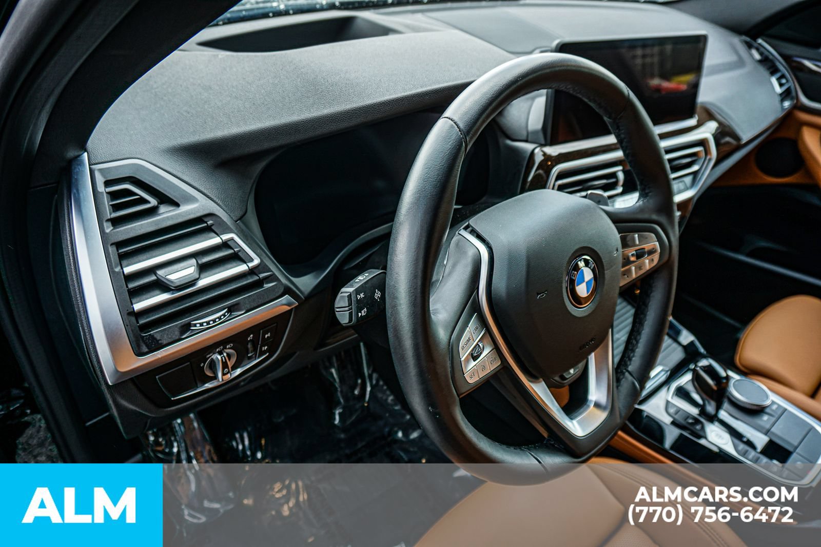 Used 2025 BMW X4 xDrive30i AWD/4WD image 37