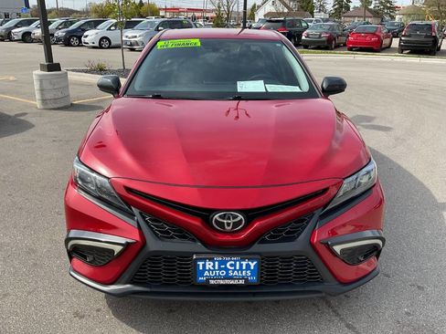 Used 2021 Toyota Camry SE FWD image 12