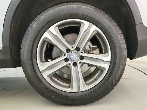 Used 2016 Mercedes-Benz GLC 300 4MATIC image 29
