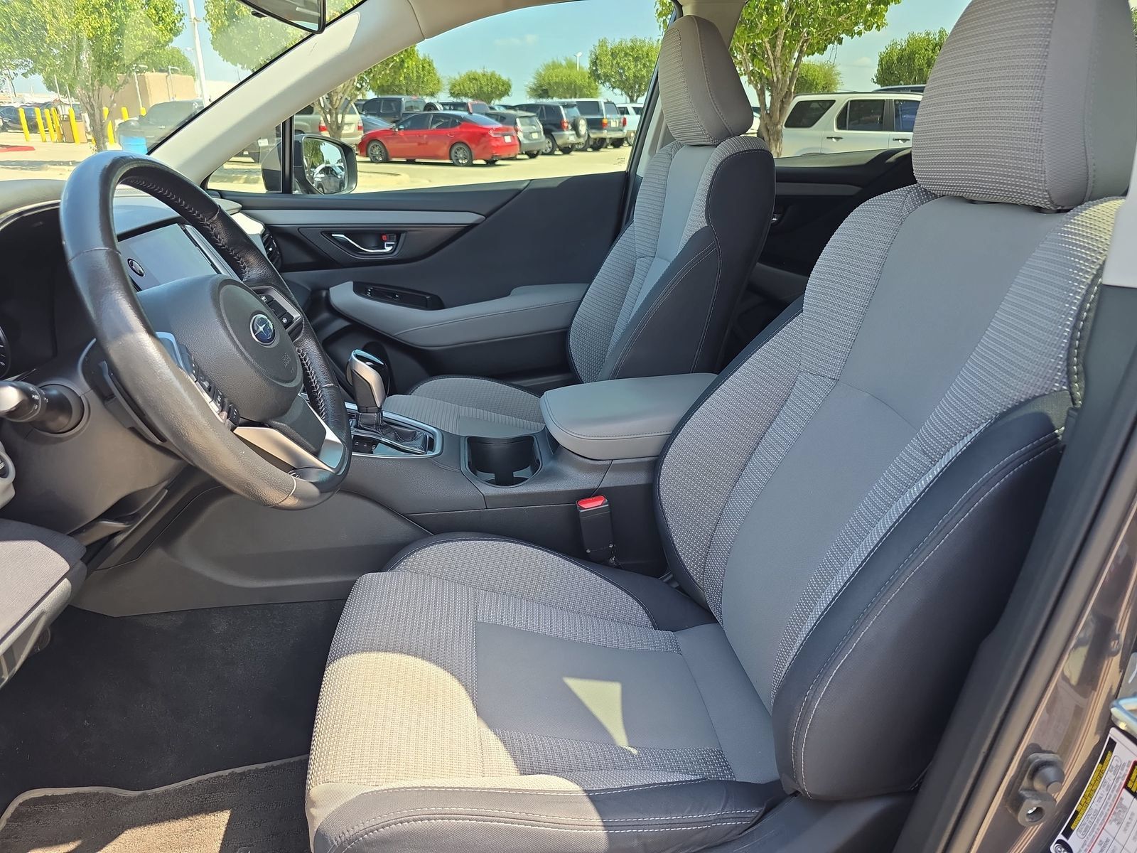 Used 2023 Subaru Outback Premium AWD/4WD image 12