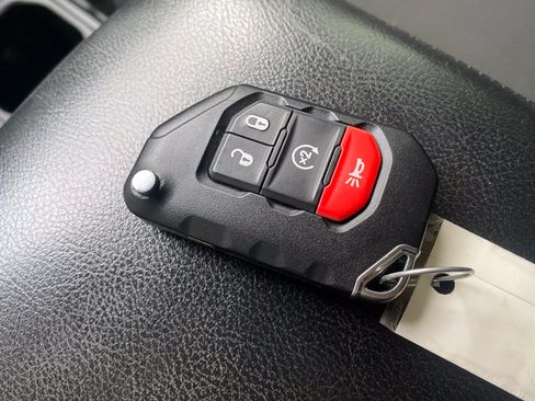 Used 2021 Jeep Wrangler Unlimited Sport AWD/4WD image 16