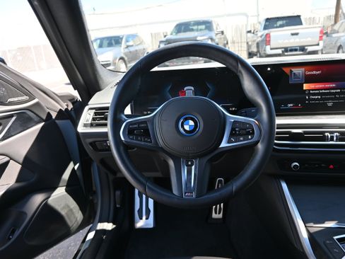Used 2023 BMW i4 eDrive40 w/ M Sport Package RWD image 21