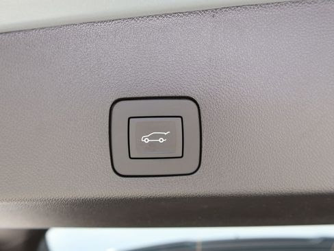 Used 2026 Buick Encore GX Sport Touring w/ Advanced Technology Package AWD/4WD image 17