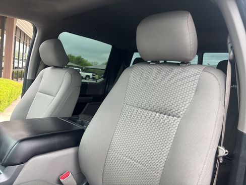 Used 2016 Ford F150 XLT w/ Equipment Group 302A Luxury image 23