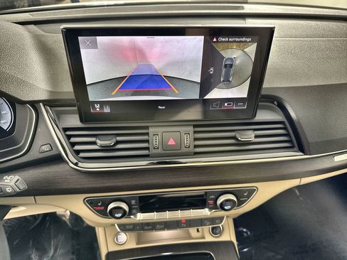 Used 2023 Audi Q5 2.0T Premium Plus w/ Premium Plus Package image 5