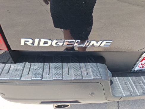 Used 2023 Honda Ridgeline Black Edition image 13
