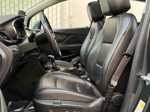 Used 2018 Buick Encore Essence image 42