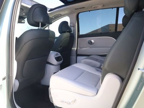 New 2026 Hyundai Ioniq 9 Calligraphy AWD/4WD image 21