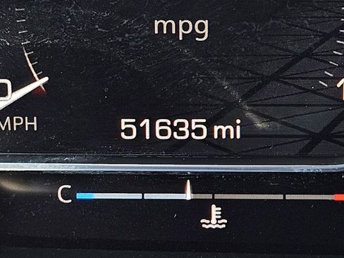 Used 2025 GMC Sierra 1500 SLT image 31