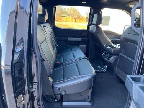 New 2025 Ford F150 Lariat w/ Equipment Group 501A Mid image 10