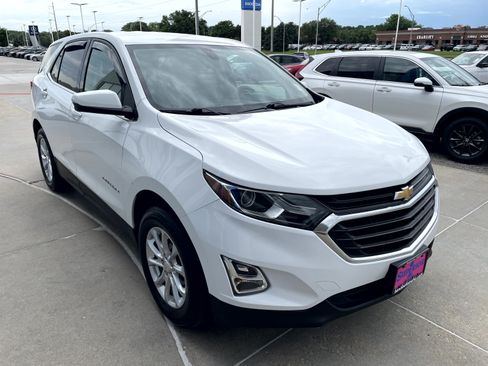 Used 2019 Chevrolet Equinox LT AWD/4WD image 4