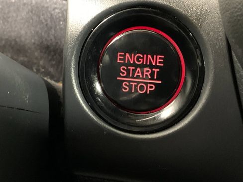 Used 2024 Honda HR-V Sport image 17