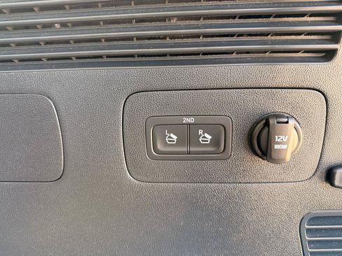 Used 2023 Kia Sorento SX AWD/4WD image 17