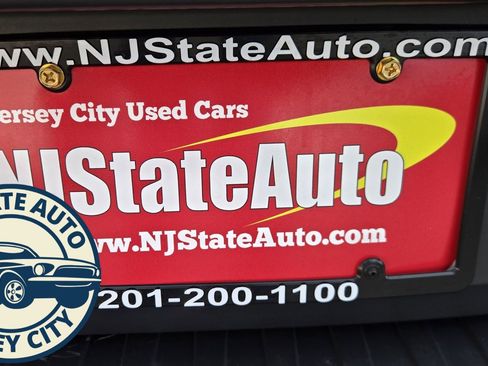 Used 2018 Ford Transit 250 148 Low Roof image 20