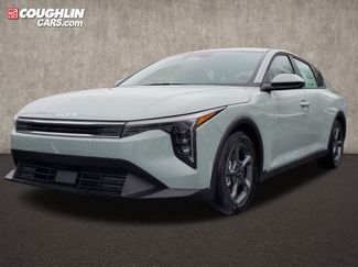 New 2025 Kia K4 LXS video 3