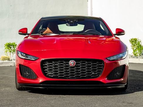 Used 2021 Jaguar F-TYPE Coupe image 3