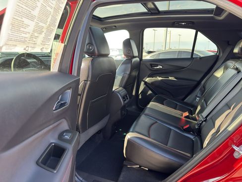 Used 2023 Chevrolet Equinox RS w/ RS Leather Package image 30