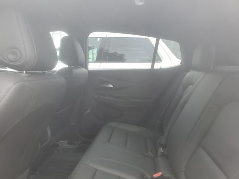 Certified 2025 Buick Envista Sport Touring w/ Convenience I Package FWD image 13