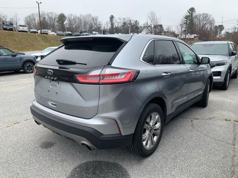 Used 2024 Ford Edge Titanium image 27