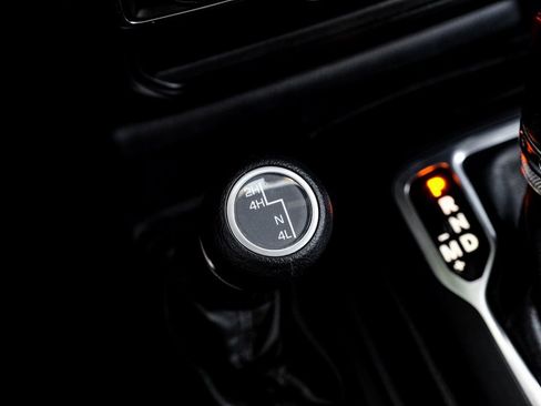 Used 2021 Jeep Wrangler Unlimited Willys image 34