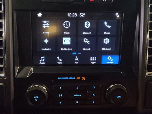 Used 2017 Ford F150 XLT w/ Equipment Group 302A Luxury image 25