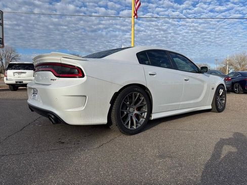 Used 2015 Dodge Charger SRT w/ Harman/Kardon Audio Group image 4