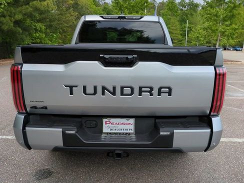Used 2026 Toyota Tundra Platinum w/ TRD Off-Road Package AWD/4WD image 5