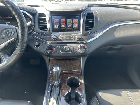 Used 2015 Chevrolet Impala LTZ image 19