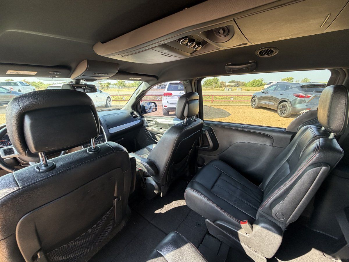 Used 2019 Dodge Grand Caravan GT FWD image 18