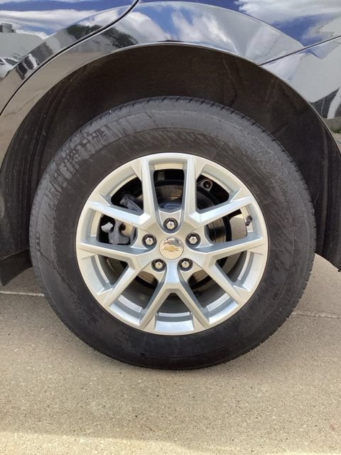 Used 2024 Chevrolet Equinox LT AWD/4WD image 7