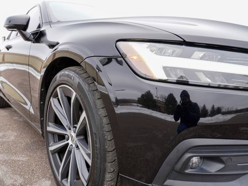 Used 2021 Volvo S60 T5 Momentum image 21