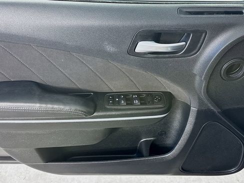 Used 2022 Dodge Charger SXT RWD image 23