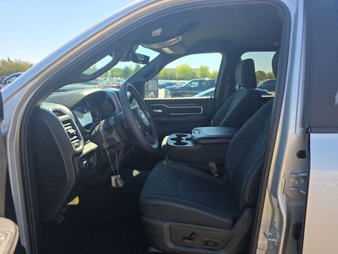 Used 2026 RAM 2500 Big Horn AWD/4WD image 4