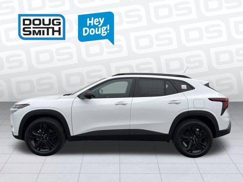 New 2026 Chevrolet Trax ACTIV w/ Driver Confidence Package FWD image 3