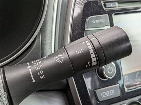 Used 2018 Nissan Maxima 3.5 SV image 11