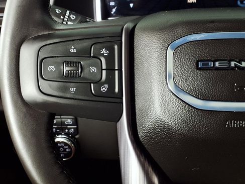 Used 2025 GMC Sierra 2500 Denali Ultimate AWD/4WD image 19
