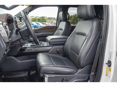 Used 2023 Ford F150 Lariat AWD/4WD image 15