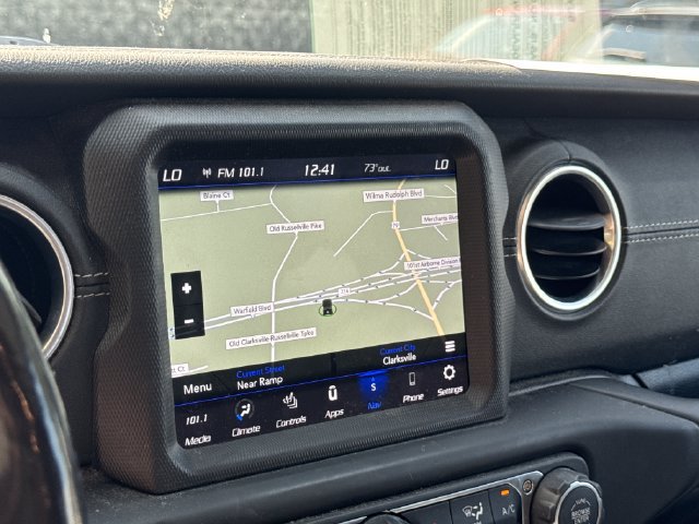 Used 2020 Jeep Gladiator Overland AWD/4WD image 21
