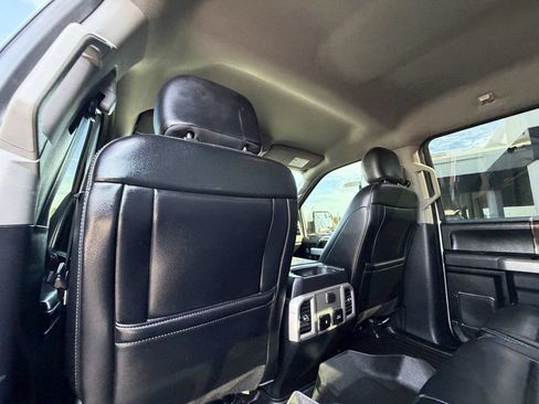 Used 2019 Ford F150 Lariat AWD/4WD image 12