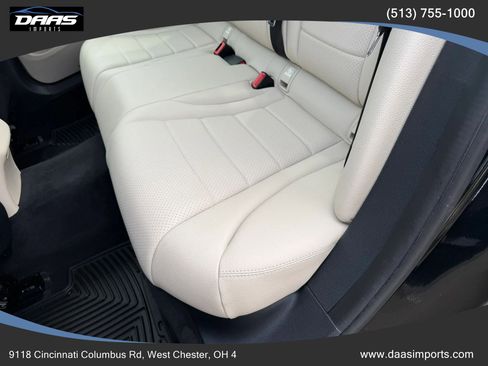 Used 2020 Mercedes-Benz C 300 4MATIC Sedan image 19