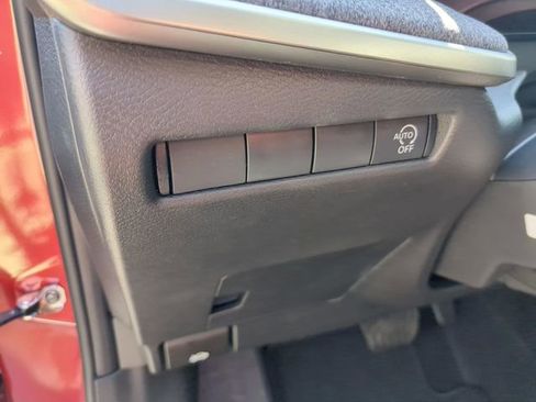 New 2026 Nissan Kicks SV w/ Cold Weather Package FWD image 12